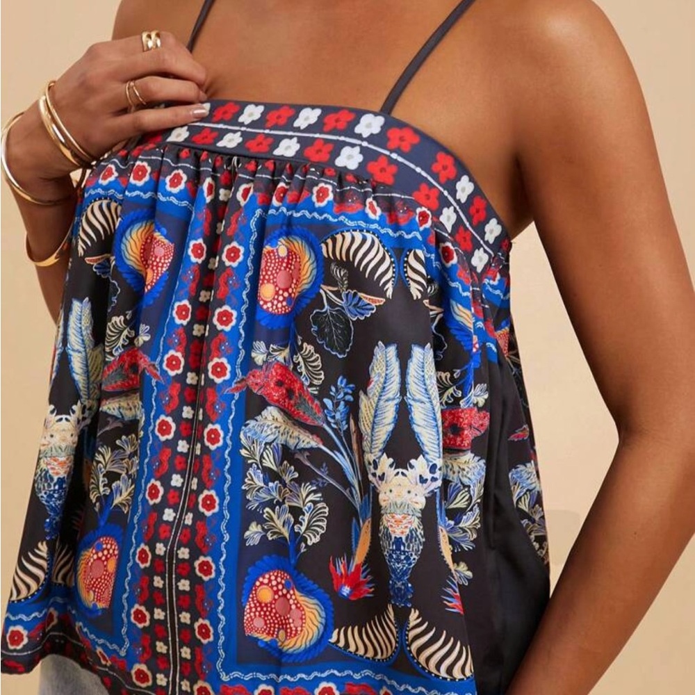 ⭐️Floral Print Spaghetti Strap Top - Picture 3 of 3